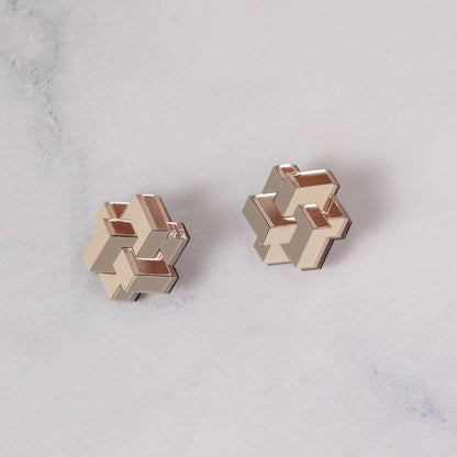 Pamela Coromoto - NEW Prisma Earrings – Bold Geometry for Modern Style: Purple Palette / Clip