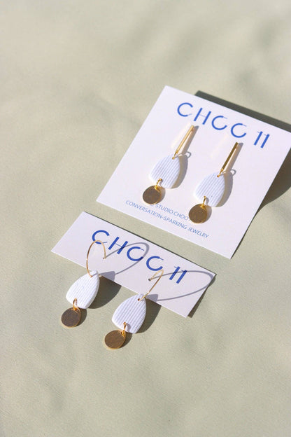 BONNIE EARRING: Lavender / Bar posts - PMA Store at the Portland Museum of Art, Maine