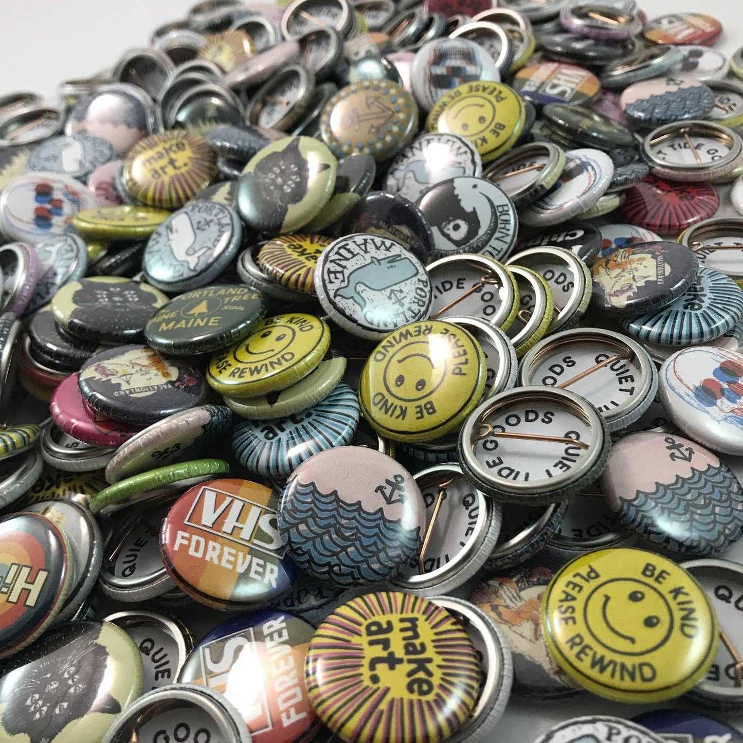 Quiet Tide Goods - Maine Lobster 1inch Pin - PMA Store at the Portland Museum of Art, Maine