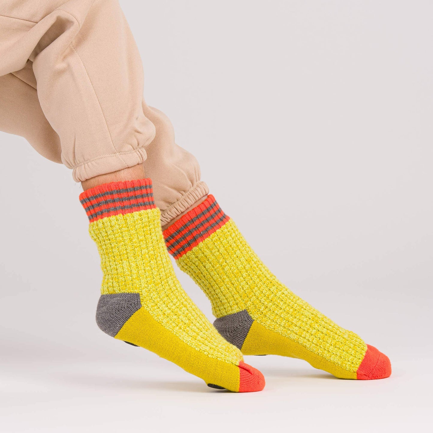 Varsity Knit House Socks: Golden Olive / L/XL - W 9.5-12.5<br>M 8-11