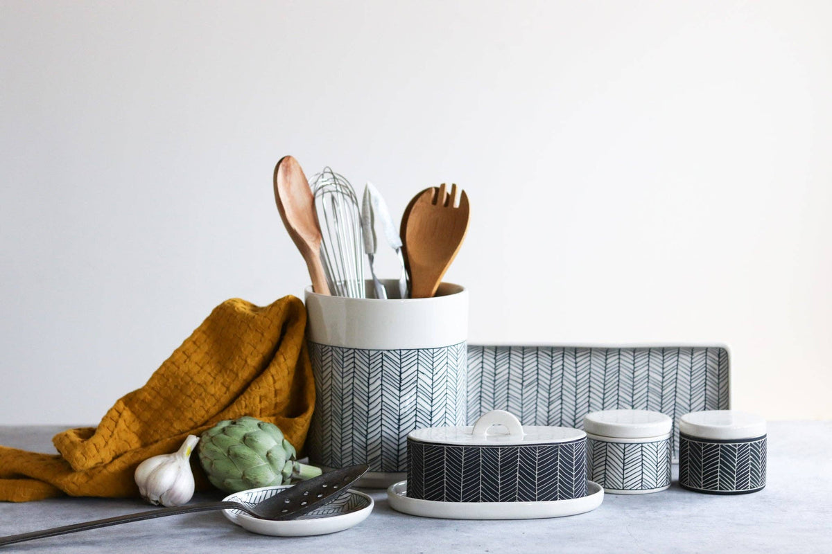 Elizabeth Benotti Ceramics - Herringbone Butter Dish: Black - PMA Store at the Portland Museum of Art, Maine