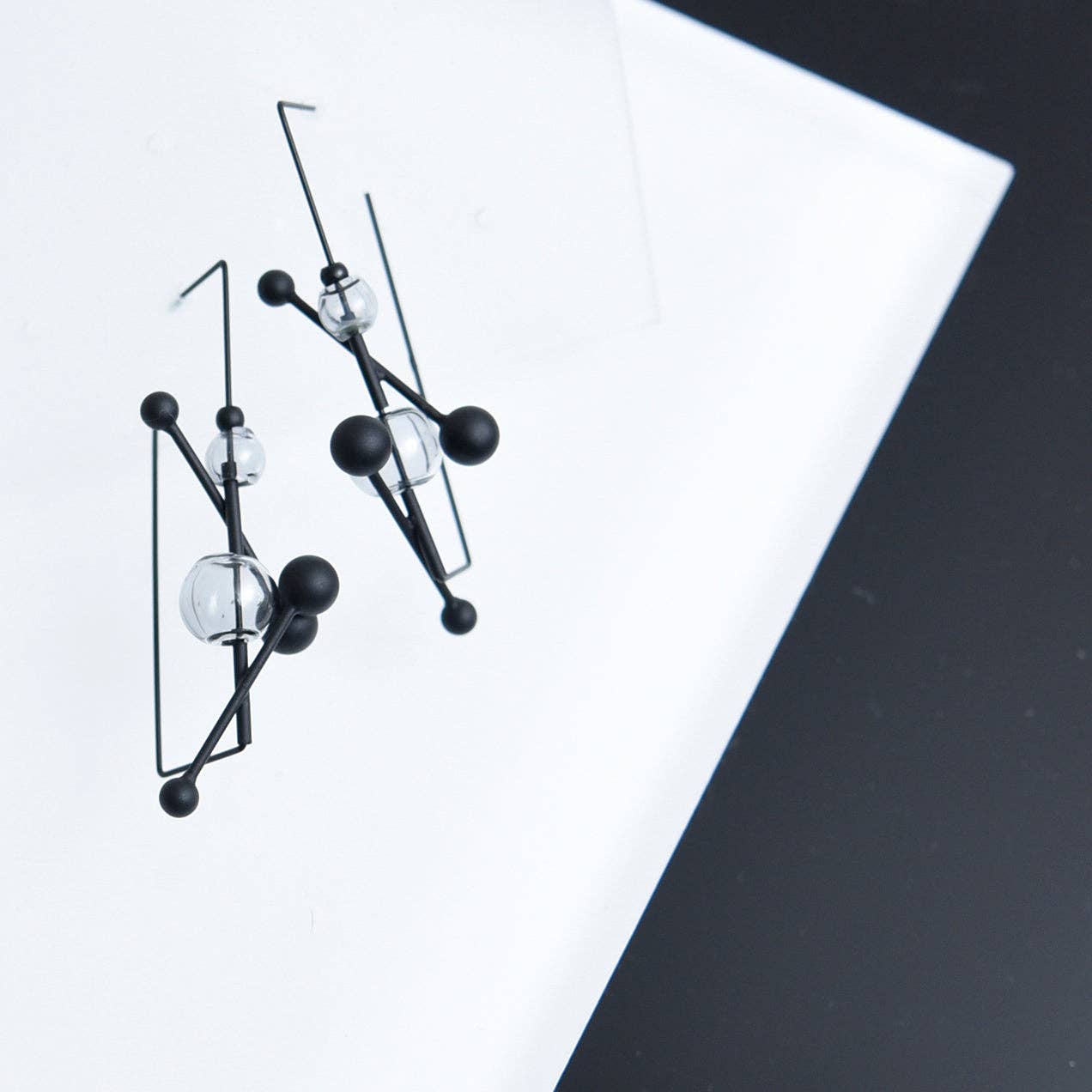 Pursuits - Révé Hoop Earrings: Glass Grey