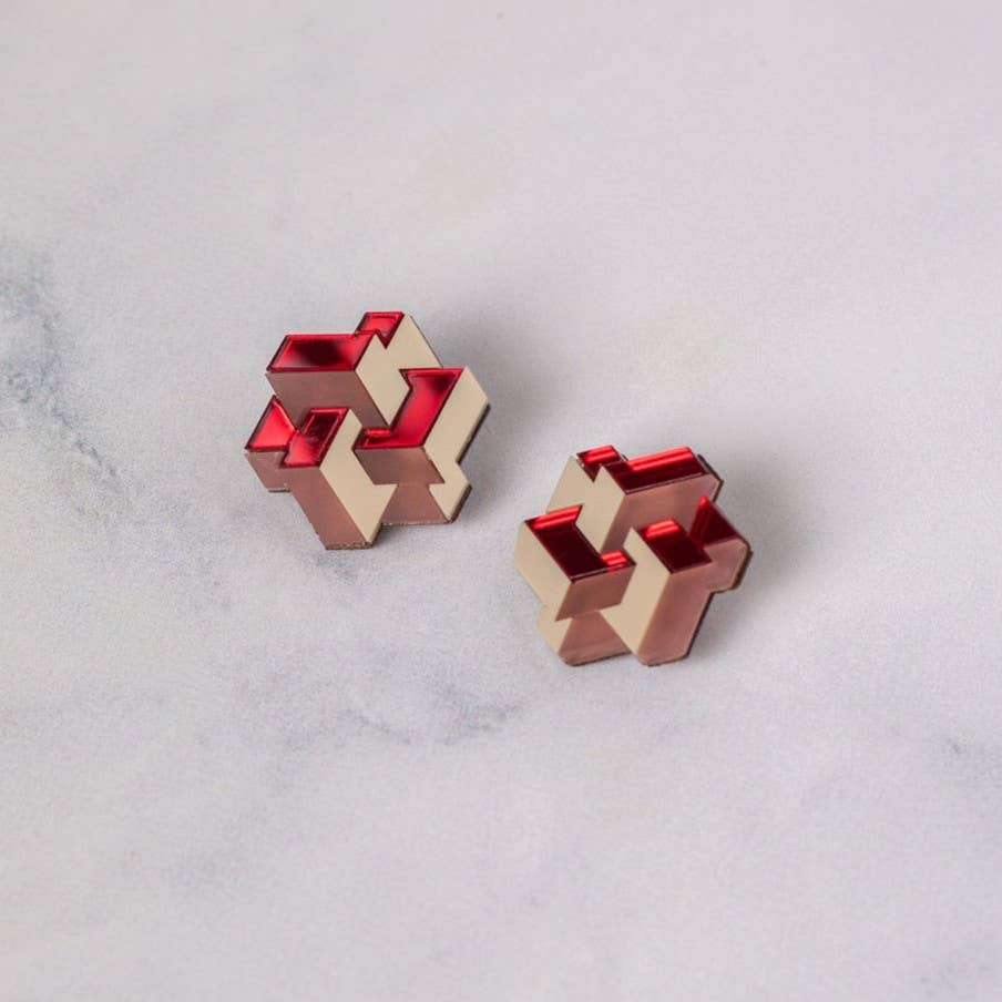 Pamela Coromoto - NEW Prisma Earrings – Bold Geometry for Modern Style: Purple Palette / Clip