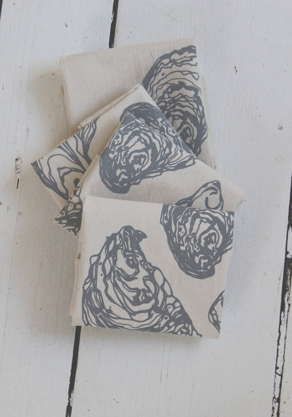 Hearth and Harrow - Set of 4 Organic Cotton Oyster Napkins - Oysters - Nautical: Mint green