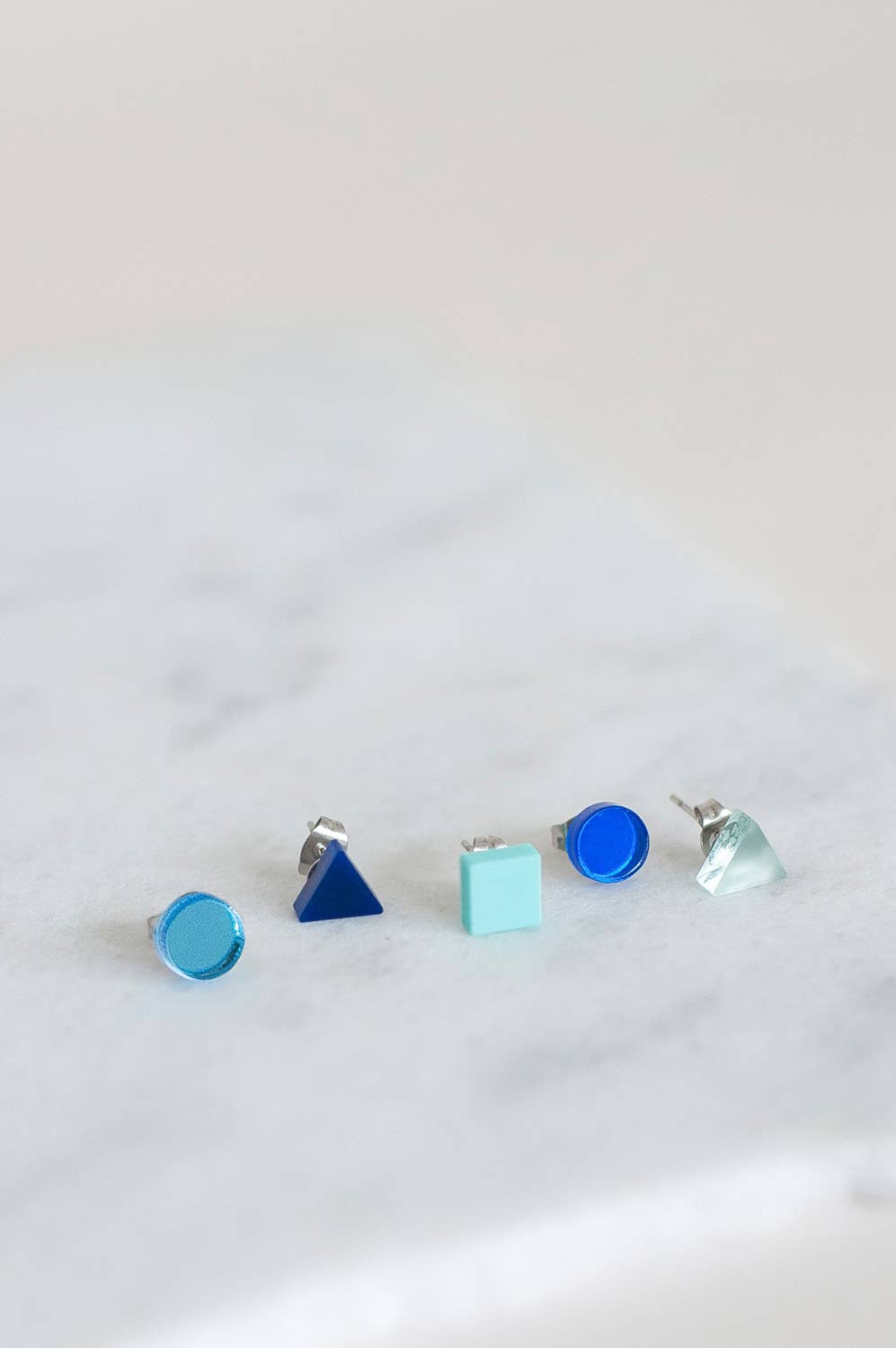Pamela Coromoto - Basic - Mini Earrings Set (5) - Colorful Palette: Red/Blue Palette