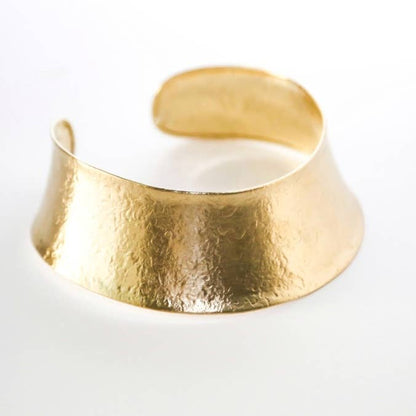 Bisjoux - Brass satin textured bold Curve Collar Necklace