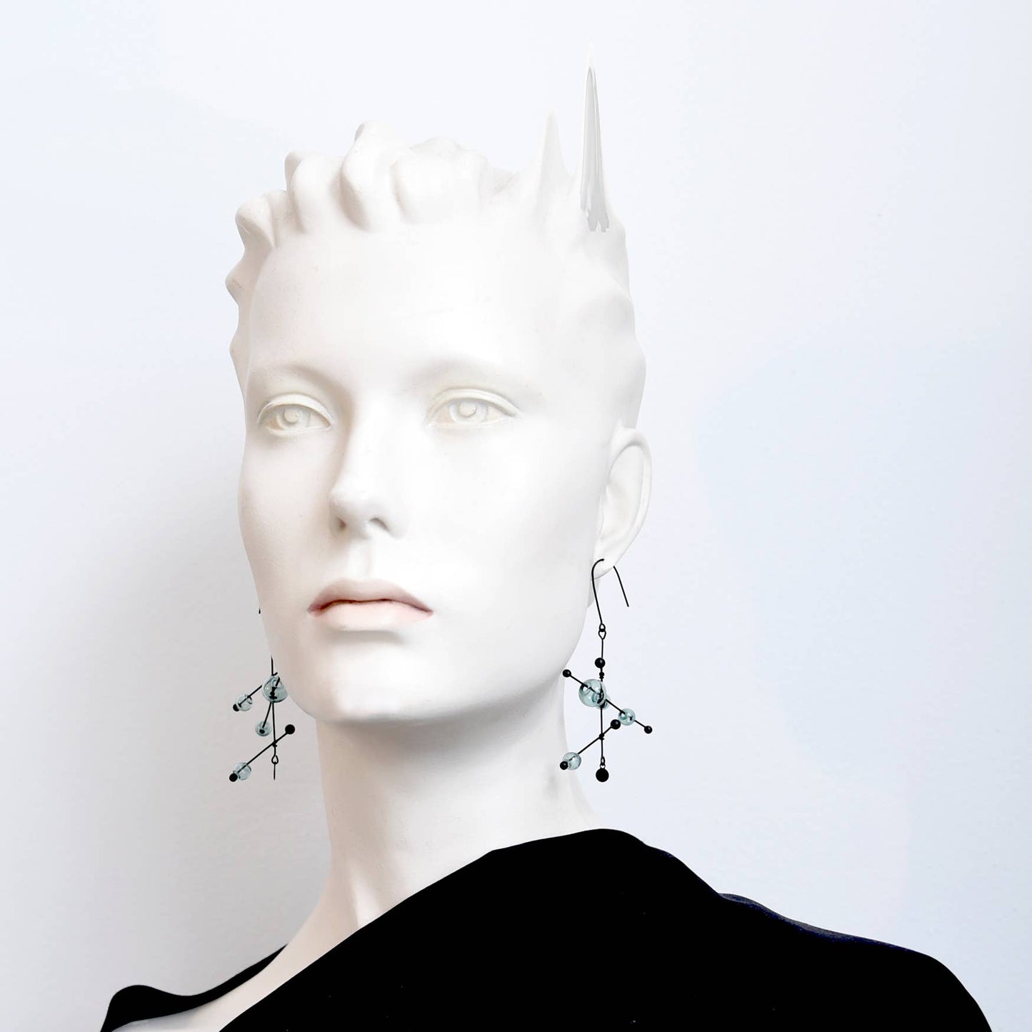 Pursuits - Wander Earrings: Glass Amber