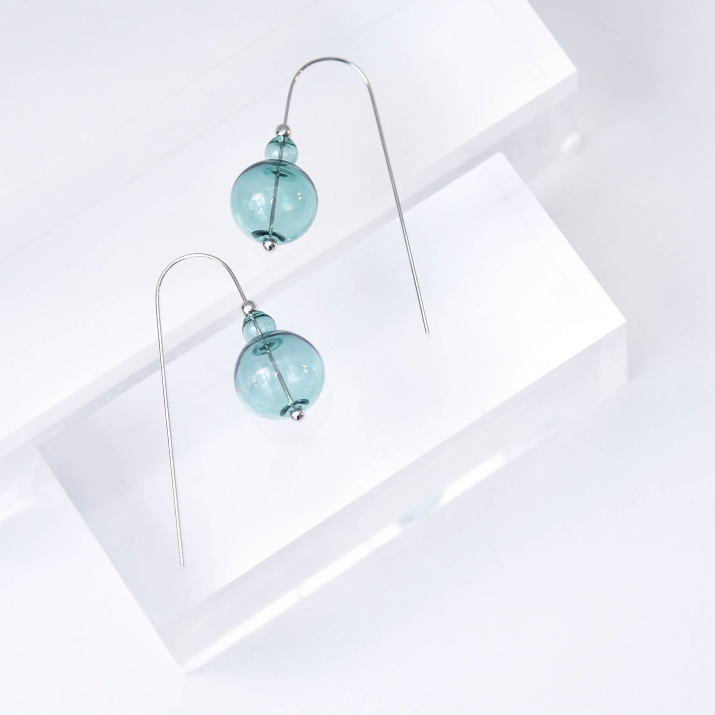 Pursuits - Mini Scoop Earrings: Glass Grey