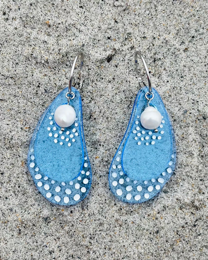 Oyster with Pearl Earrings